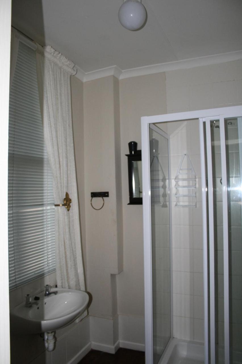 Glen Lilly Self Catering Apartment Parow Luaran gambar
